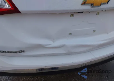 2018 Chevrolet Equinox Lt z USA, uszkodzony, nr VIN 2GNAXSEV5J6136155